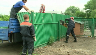 Демонтаж ограждений в Климовске по цене от 979 руб. | 2Землекопа-Клс